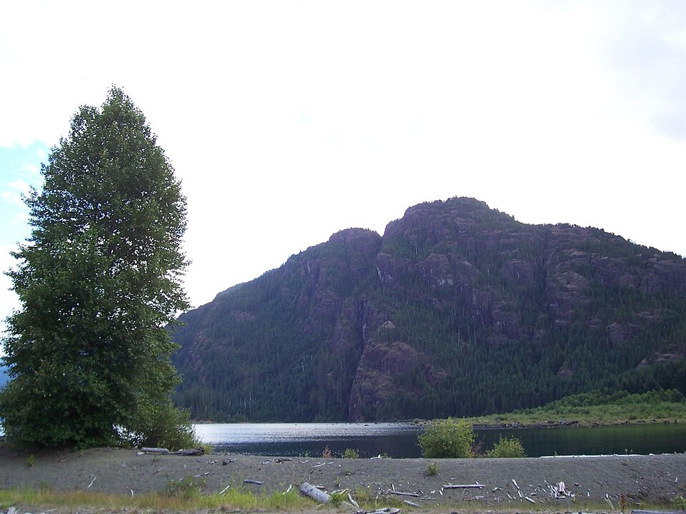 Buttle Lake (1131102716)