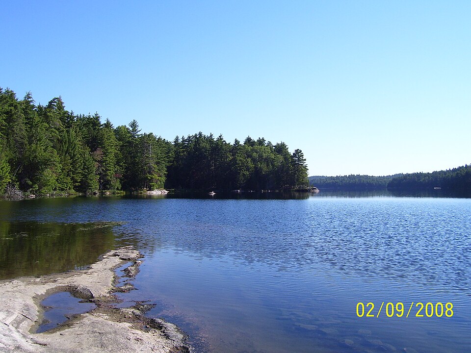 Redhorse Lake - panoramio