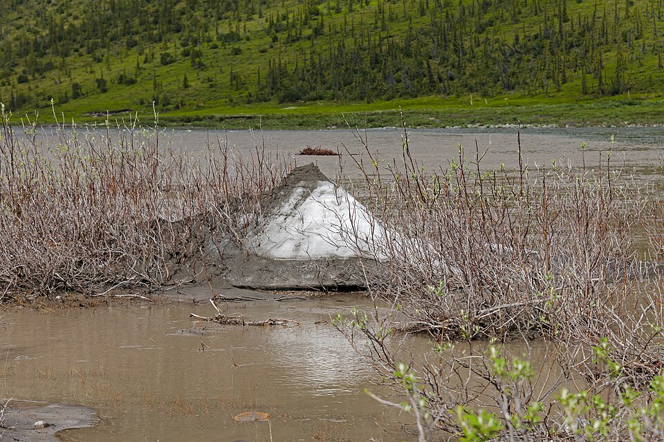 Aufeis cone at Joe Creek-Firth River confluence, Ivvavik National Park, YT
