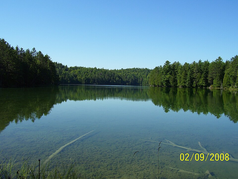 Mair Lake - panoramio