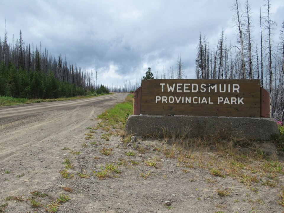 Tweedsmuir Provincial Park (51423235810)