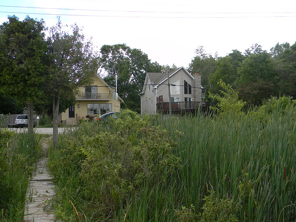 003Little Lake, Puslinch, Ontario