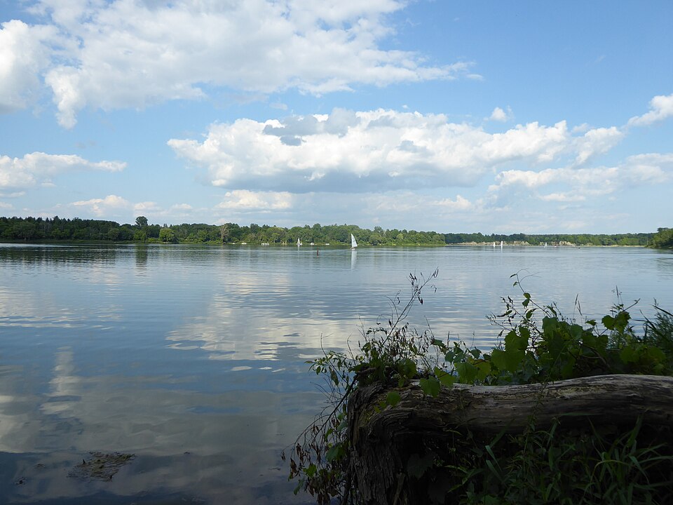 Fanshawe Lake (50358209601)