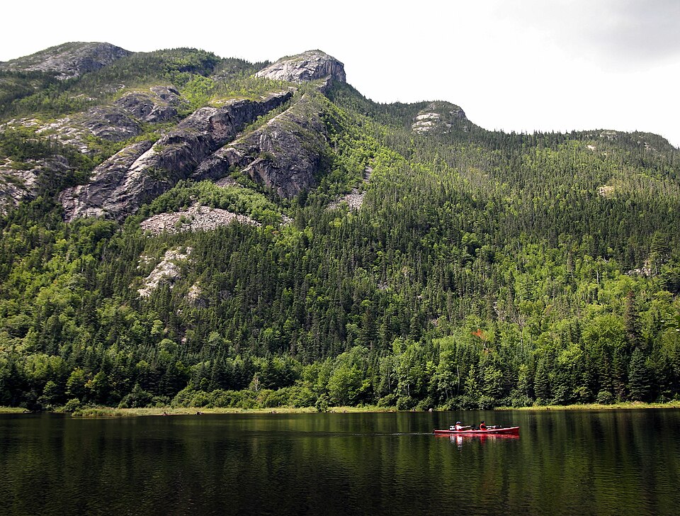 Canoing on the Jacques-Cartier River
