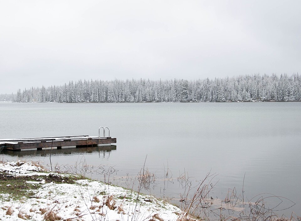 Sheridan Lake (14198292318)