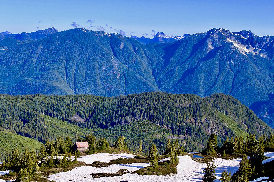 Mount Steele Cabin