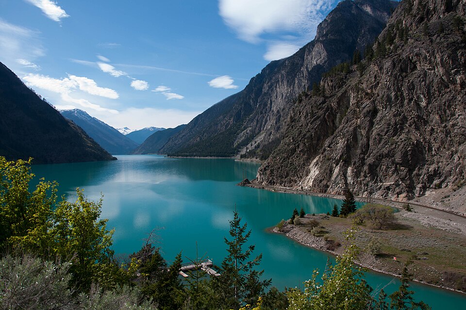 Seton Lake (14190659350)