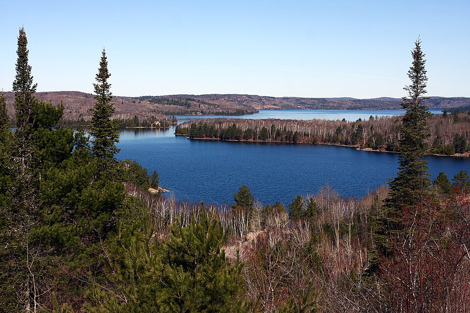 Quirke Lake (7140012071)