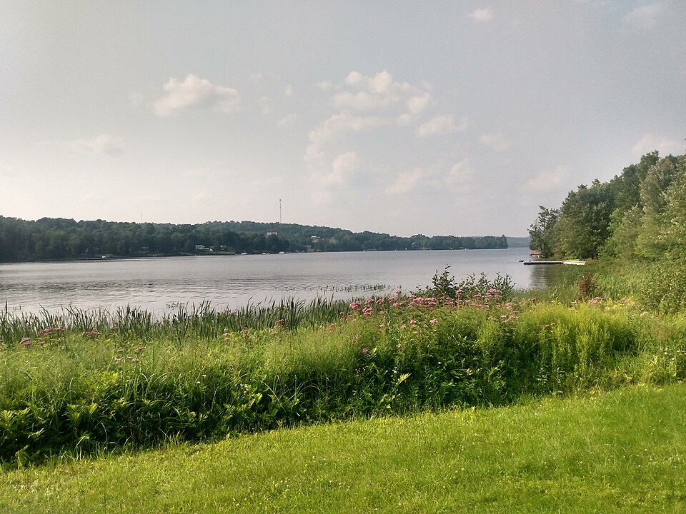 Restoulelake